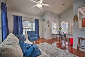  zen Monkey Retreat  w/ Patio - Walk to Grand Lake - Interior
