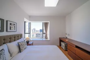 Tyms Elegant 2BR 1BA Apt Walk to Malls - Værelse