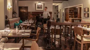 Crown and Castle - Restaurant