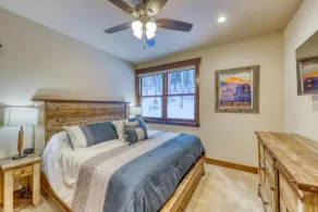Alders 4 Bedroom Townhome In East Keystone - Værelse