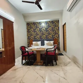 FabHotel Rudra - Reception