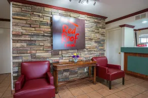 Red Roof Inn West Memphis, AR - Coin salon dans le hall