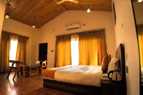 Corbett Retreat - Rom