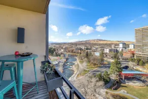 Luxe Dtwn Reno Penthouse ~ 3 Mi to Casinos! - Interior