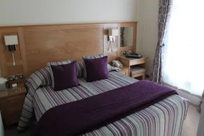 Phyllis Court Members Club - Room