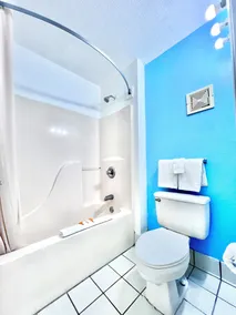 Bayou Inn & Suites - Badezimmer