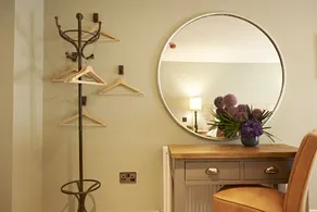 Valentino s Restaurant with Rooms - Room