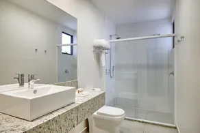 Lefel Hotel - Baño