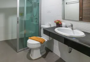 Lada Krabi Residence Hotel - SHA Plus - Salle de bain