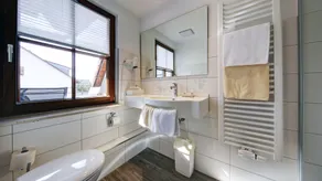 Hotel Bauer Großbettlingen - Bagno