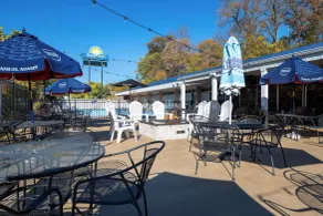 Days Inn by Wyndham Dubuque - Piscine