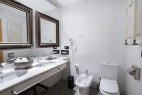 YOU & CO. J. Botánico Boutique - Salle de bain