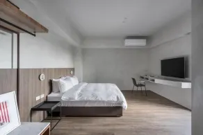 H suite inn - Room