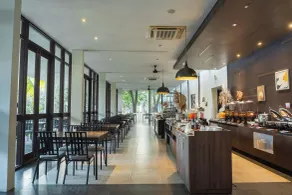 Estrella Hotel & Conference - Restaurant