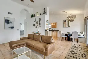 Seasonally Heated Pool: Phoenix Family Home! - Innvendig