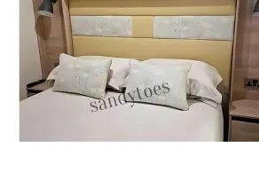 Sandy Toes Hoburne Devon Bay Holiday Park. - Rum