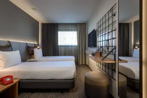 Moxy Lisbon City - Chambre