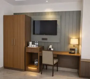 The Prominence Premium Hotel & Banquet  - Chambre
