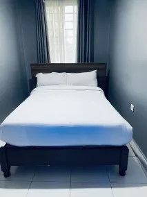 Dad's Place - Camera