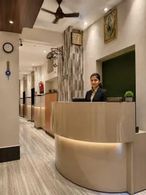 Hotel Travellers Inn Near Fort - Réception