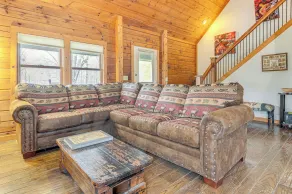 8 Mi to IU: Cabin w/ Reading Nook, Fire Pit & Yard - Interior