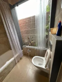 Aurobay Resorts Pondicherry - Bathroom