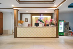 Hoang Phung Hotel - Tan Son Nhat Airport - Reception