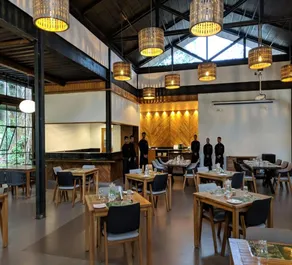 Ayatana Coorg - Restaurant
