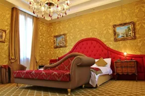 Pesaro Palace - Chambre