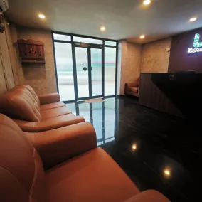 Stayz Royale Hyderabad - Near LB Nagar Metro - Receção