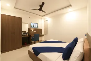Hotel The Heights - Room