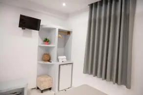Katerina Roza Studios - Heartfelt Hospitality in the City - Chambre