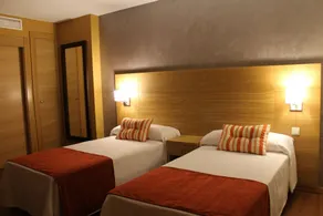 Hotel Carmen - Zimmer