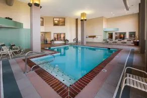 Quality Inn & Suites Cincinnati I-275 - Piscine