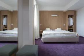 City Park Hotel - Room
