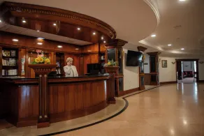 Hotel Golden Palace - Vestíbulo