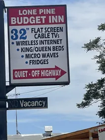 Lone Pine Budget Inn - Extérieur