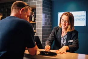 Holiday Inn Express Belfast City by IHG - Reception