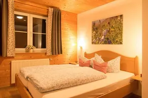 ALPENRÖSLE Appartements - Zimmer