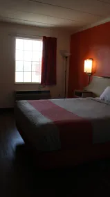 Motel 6-Dayton, OH - Chambre
