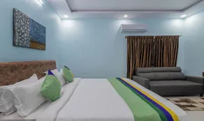 Itsy Hotels Kurinji Stay Inn With Swimming Pool - Room