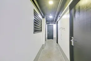 Spot On Hostel ,Taguig Manila Formerly MYTOWN HongKong - Hall