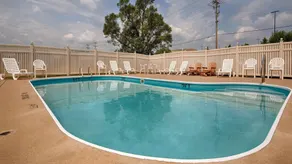 Best Western Adena Inn - Piscine