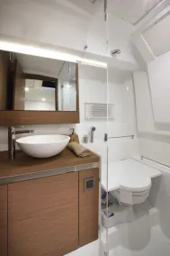 Vietyacht Marina Club - Halong Bay Cruise - Salle de bain