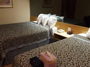 Sturbridge Plaza Hotel - Chambre