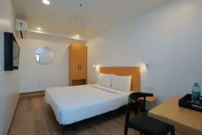 Uptown Hotel - Chambre