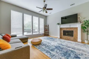 4 Mi to Toyota Stadium! Family Haven w/ Pool Oasis - Parte interna