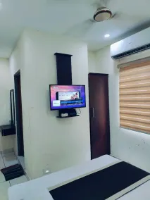 Grace Apart Hotel @Kochi - Room