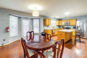 Family Retreat w/ Fenced Yard in Woodbridge! - Innenbereich