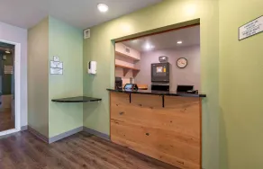 Extended Stay America Select Suites - Cincinnati - Florence - Airport - Lobby